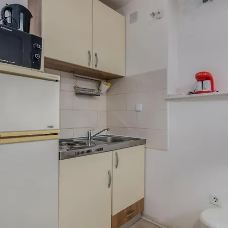 Beautiful In With Wifi Apartment Vrbnik